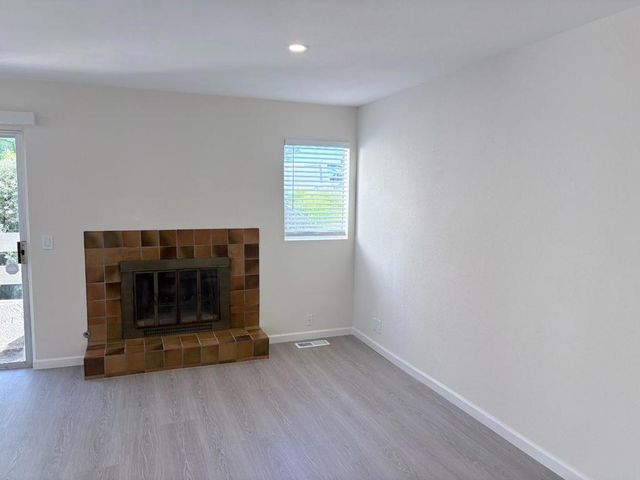 3550 Carter Drive 101, South San Francisco, CA 94080