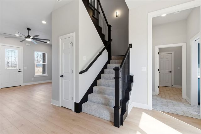 1602 S 23rd Place, Rogers, AR 72758