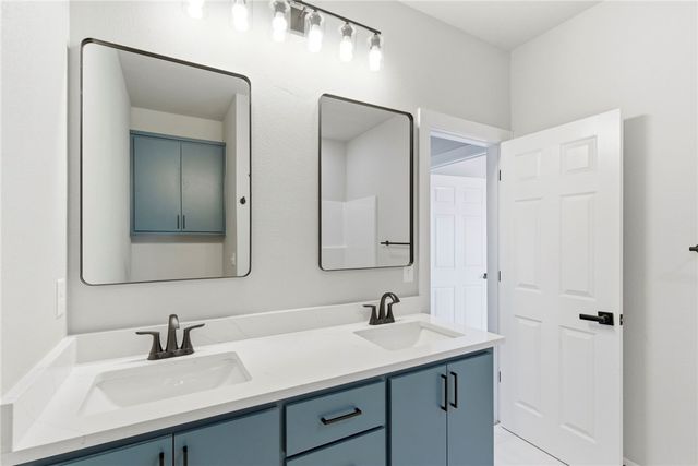 1602 S 23rd Place, Rogers, AR 72758