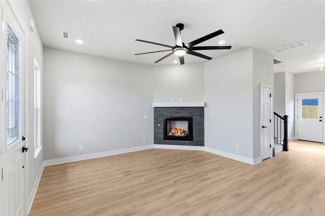 1602 S 23rd Place, Rogers, AR 72758