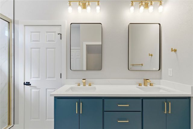 1602 S 23rd Place, Rogers, AR 72758