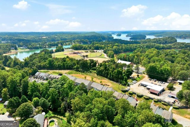 1489 Bluff Valley Circle, Gainesville, GA 30504