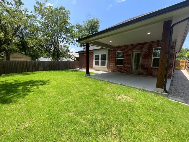 3915 Caddo Street, Greenville, TX 75401
