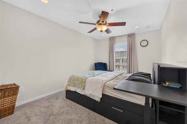 6086 CHAPLEDALE DR, Orlando, FL 32829