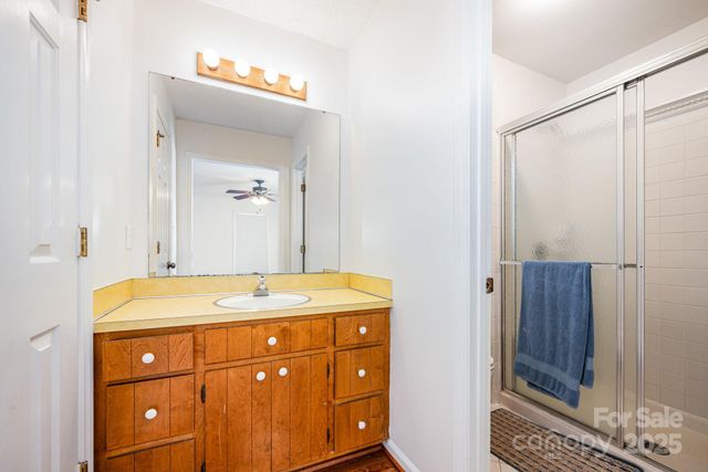 7615 Alexander Road, Charlotte, NC 28270