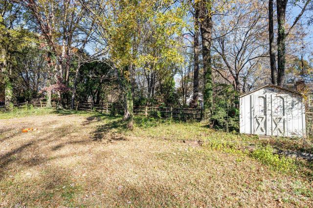 7615 Alexander Road, Charlotte, NC 28270