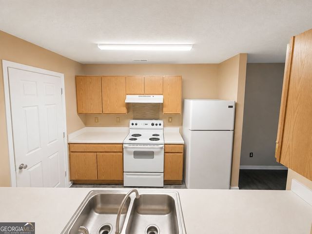 10301 Fairington Ridge Circle 10301, Lithonia, GA 30038
