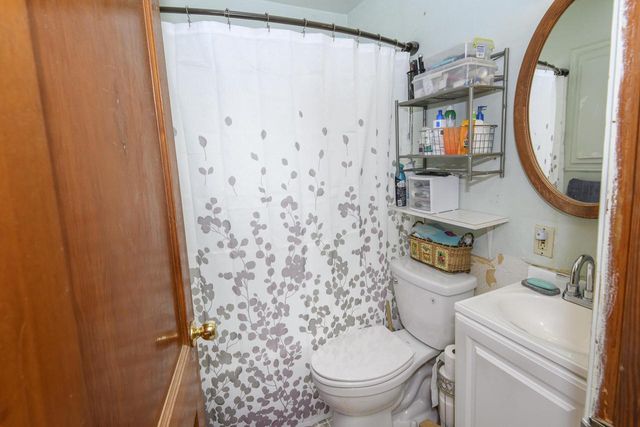 7139 W Beloit ROAD, West Allis, WI 53219