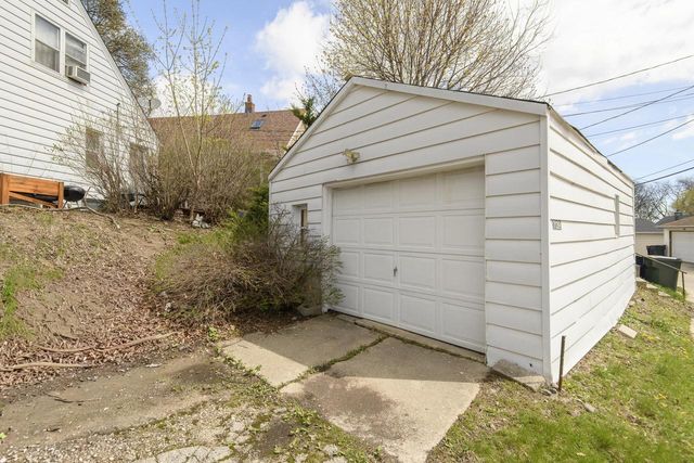 7139 W Beloit ROAD, West Allis, WI 53219