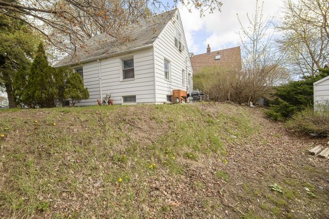7139 W Beloit ROAD, West Allis, WI 53219