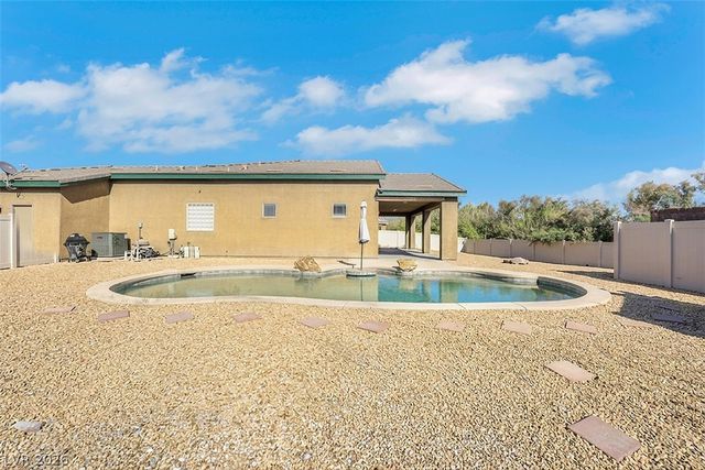 2519 Sparrow Way, Pahrump, NV 89048