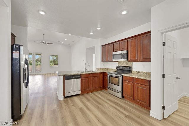 2519 Sparrow Way, Pahrump, NV 89048