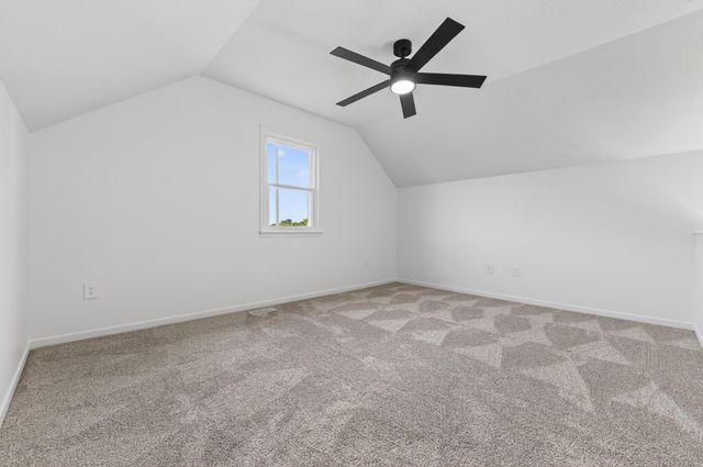 13610 E Deerfield Trl, Derby, KS 67037