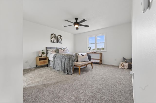 13610 E Deerfield Trl, Derby, KS 67037