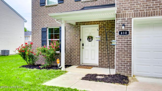 410 Cupp Cir, Shepherdsville, KY 40165