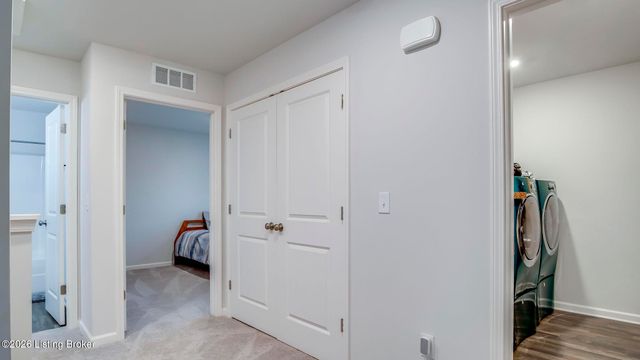 410 Cupp Cir, Shepherdsville, KY 40165