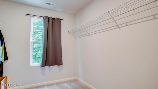 410 Cupp Cir, Shepherdsville, KY 40165