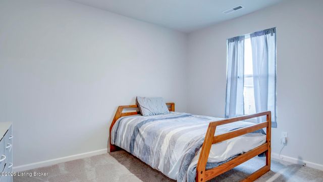 410 Cupp Cir, Shepherdsville, KY 40165