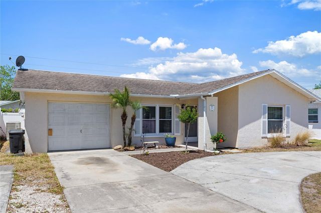 11611 NATURE TRAIL, Port Richey, FL 34668