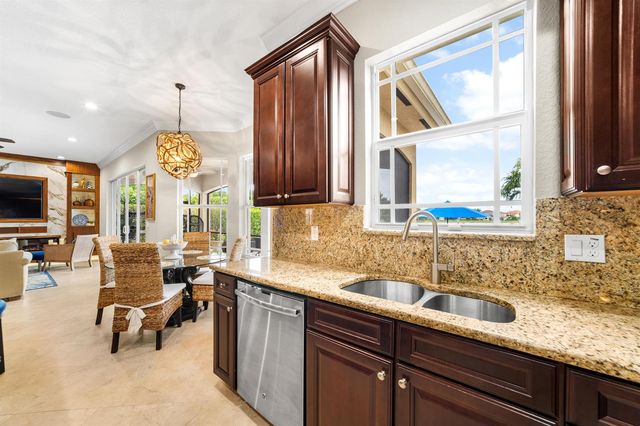 10151 Lake Vista Court, Parkland, FL 33076