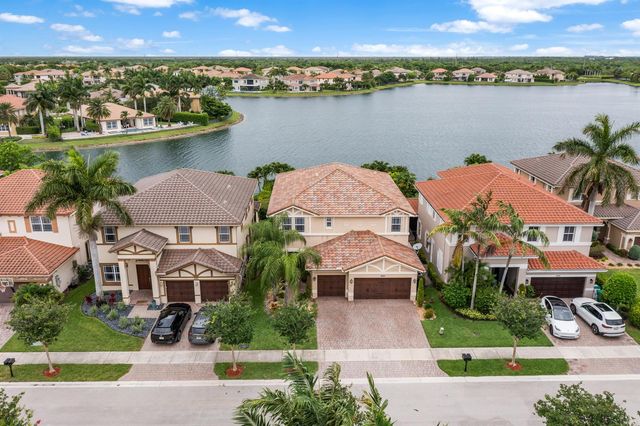 10151 Lake Vista Court, Parkland, FL 33076
