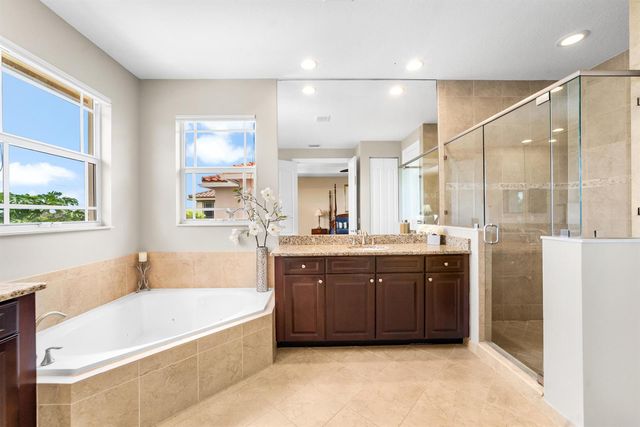 10151 Lake Vista Court, Parkland, FL 33076