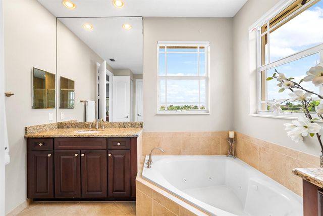 10151 Lake Vista Court, Parkland, FL 33076