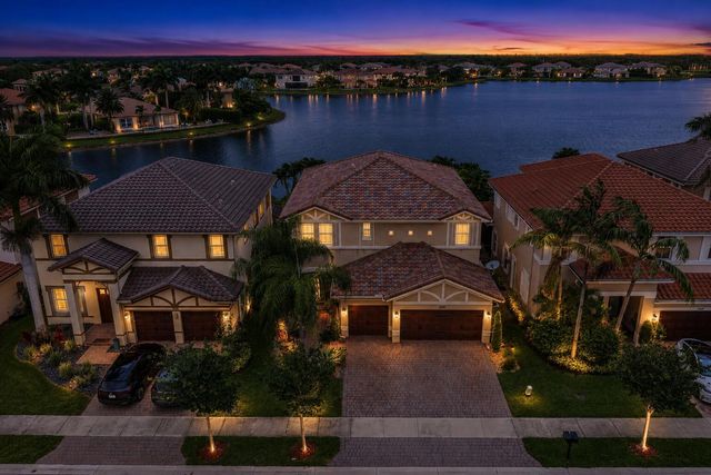 10151 Lake Vista Court, Parkland, FL 33076