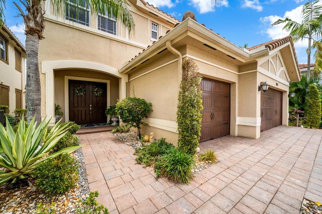 10151 Lake Vista Court, Parkland, FL 33076