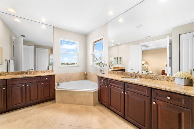 10151 Lake Vista Court, Parkland, FL 33076