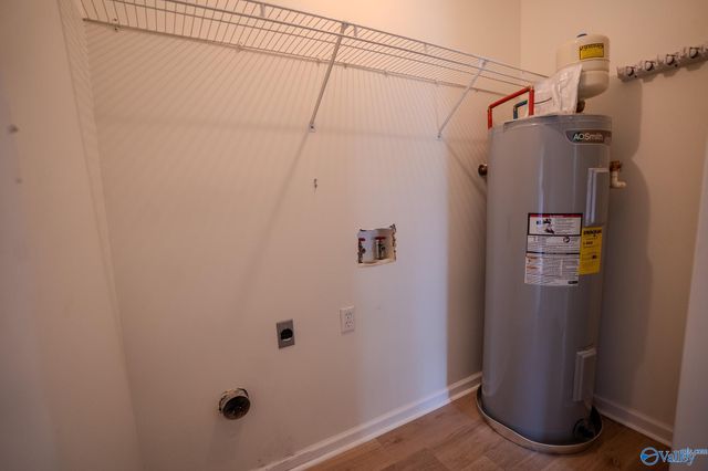 1502 Vest Street SW, Hartselle, AL 35640