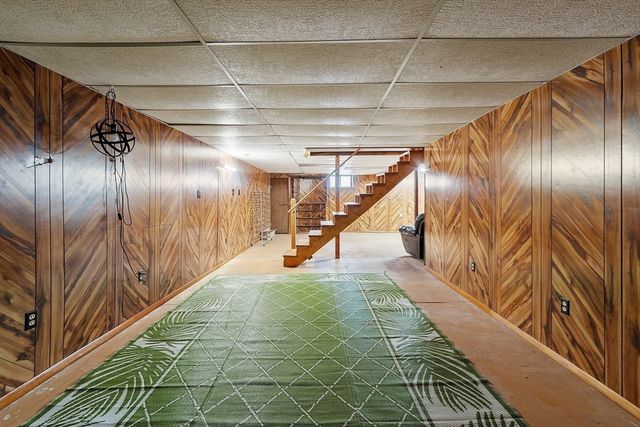 7 Lindsay Rd, Billerica, MA 01821