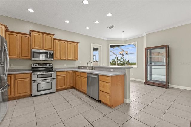402 TERRANOVA STREET, Winter Haven, FL 33884