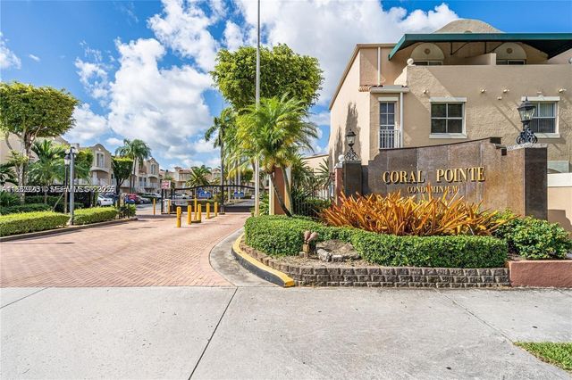 665 NW 85th Pl 10-212, Miami, FL 33126