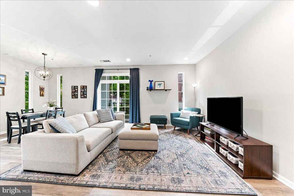 350 W ELM ST #3206, CONSHOHOCKEN, PA 19428 — photo 3