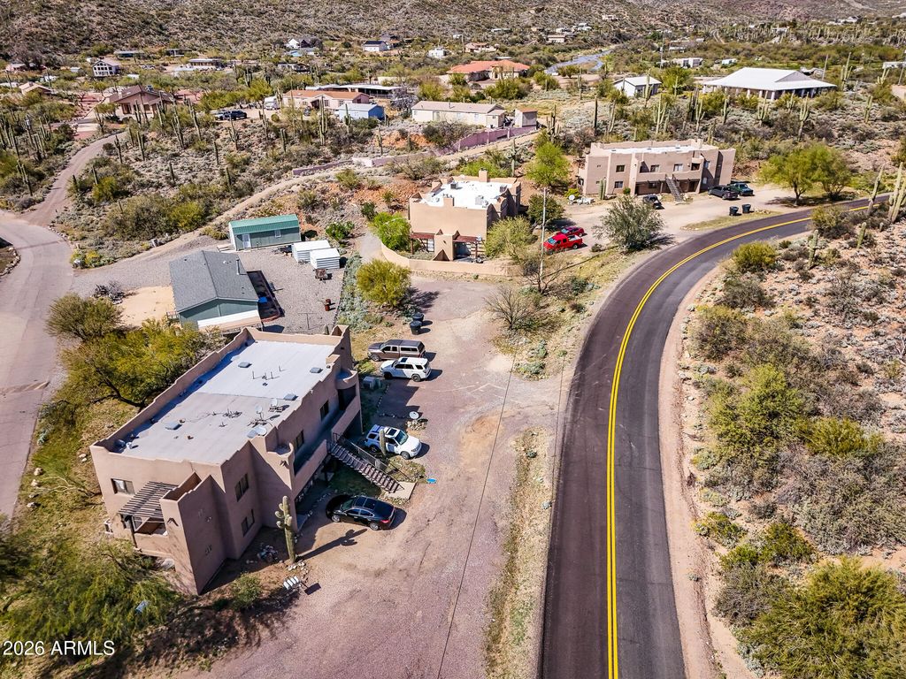 Image 1 of property listing at 32776 S MAGGIE MINE Road, Black Canyon City, AZ 85324