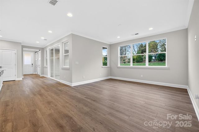 15605 Northcross Drive, Huntersville, NC 28078