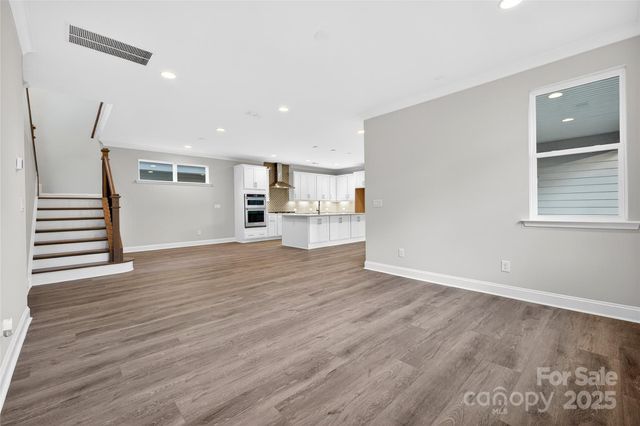 15605 Northcross Drive, Huntersville, NC 28078