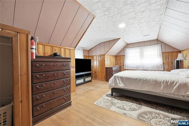 23 Bogle Avenue, North Arlington, NJ 07031