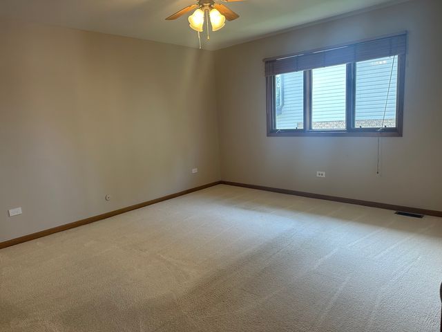 6828 Westview Drive, Oak Forest, IL 60452