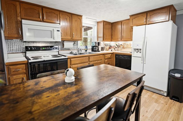 1836 Paradise Road, Somerset, KY 42501