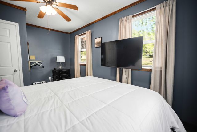 1836 Paradise Road, Somerset, KY 42501