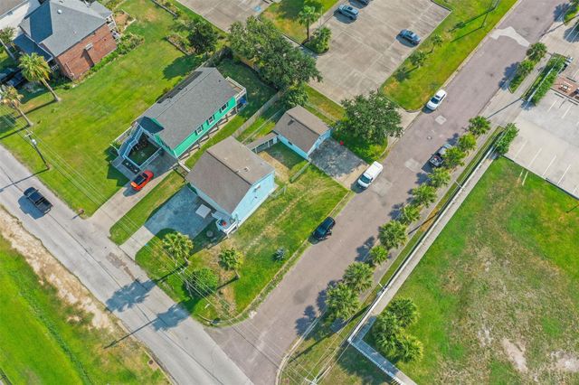 2503 57th Street, Galveston, TX 77551