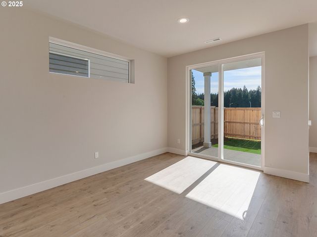 13858 Sw 174th Ave, Tigard, OR 97140