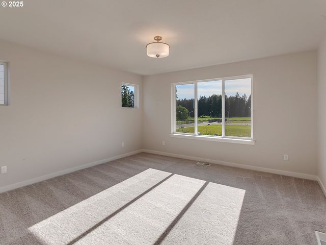 13858 Sw 174th Ave, Tigard, OR 97140