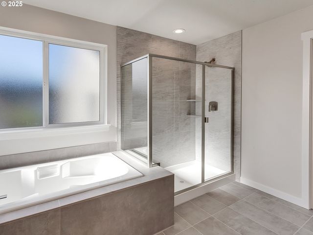 13858 Sw 174th Ave, Tigard, OR 97140