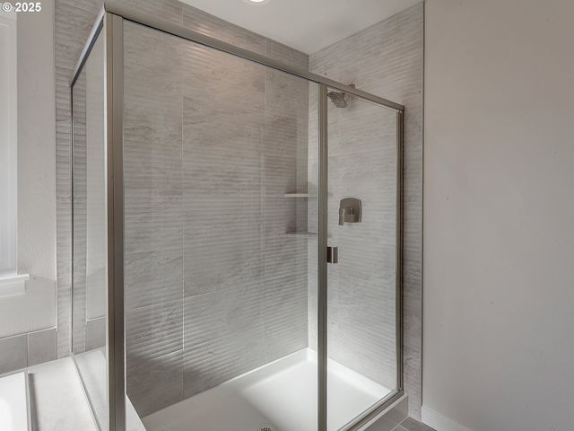 13858 Sw 174th Ave, Tigard, OR 97140