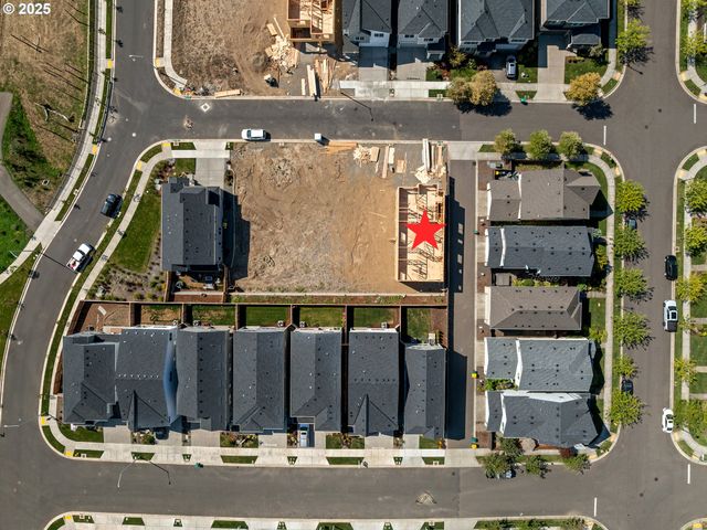 13858 Sw 174th Ave, Tigard, OR 97140