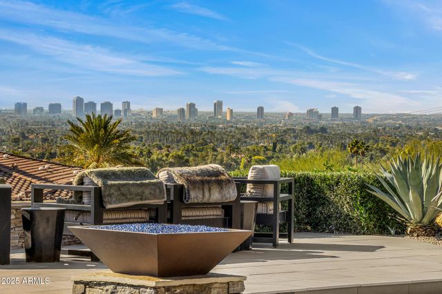 5630 E ROCKRIDGE Road, Phoenix, AZ 85018