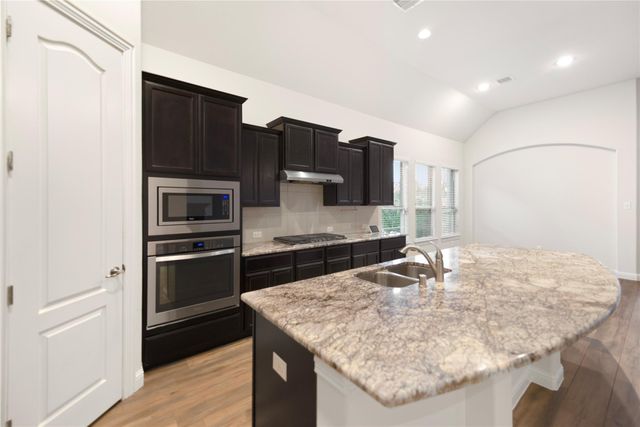 10243 S Goshawk Trail, Conroe, TX 77385